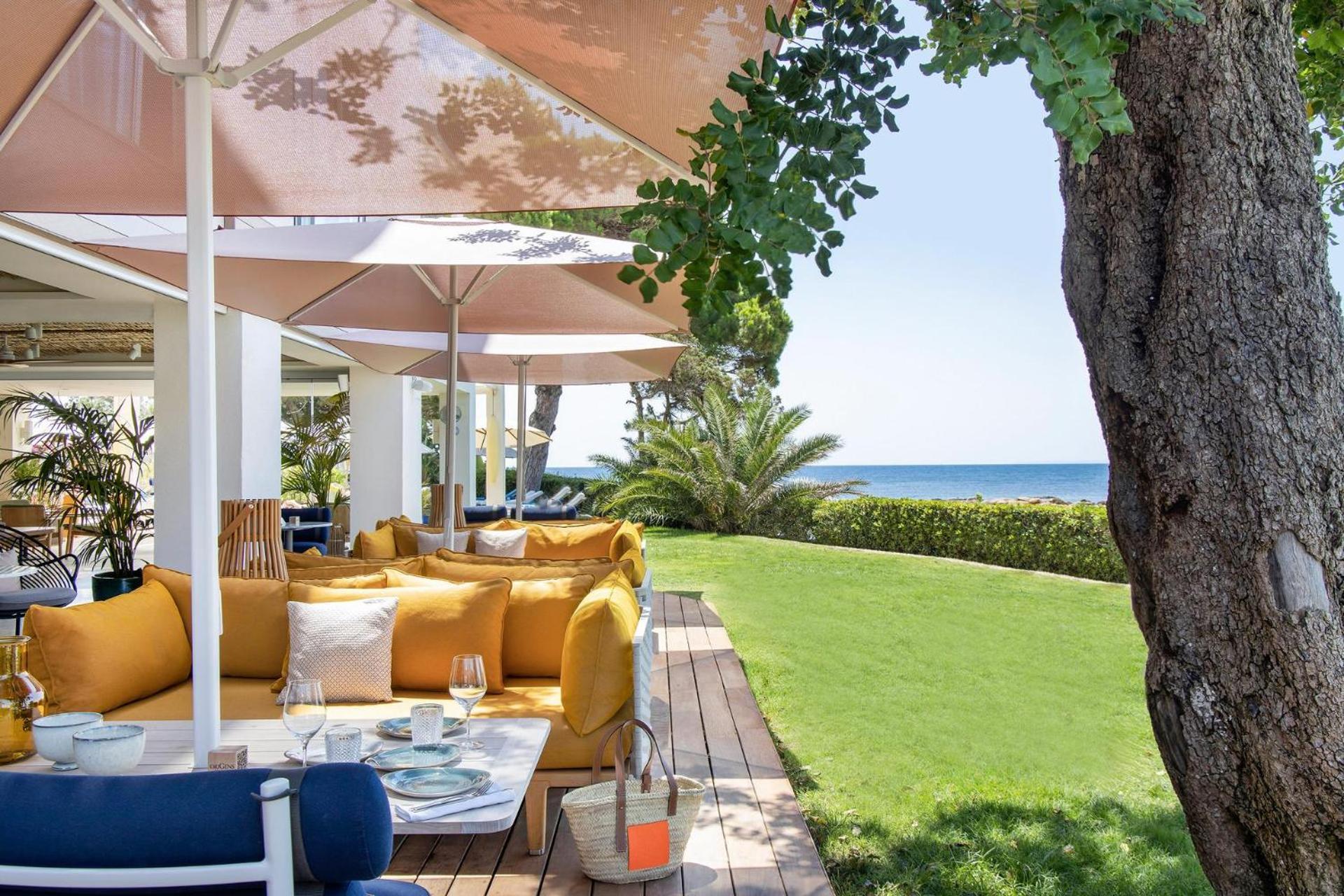 Me Ibiza - The Leading Hotels Of The World Santa Eularia des Riu Exterior photo
